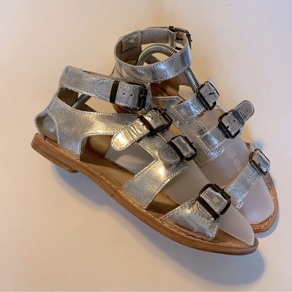 H By Hudson London Silver leather strappy buckle gladiator sandals -40/US 9 - Picture 4 of 13